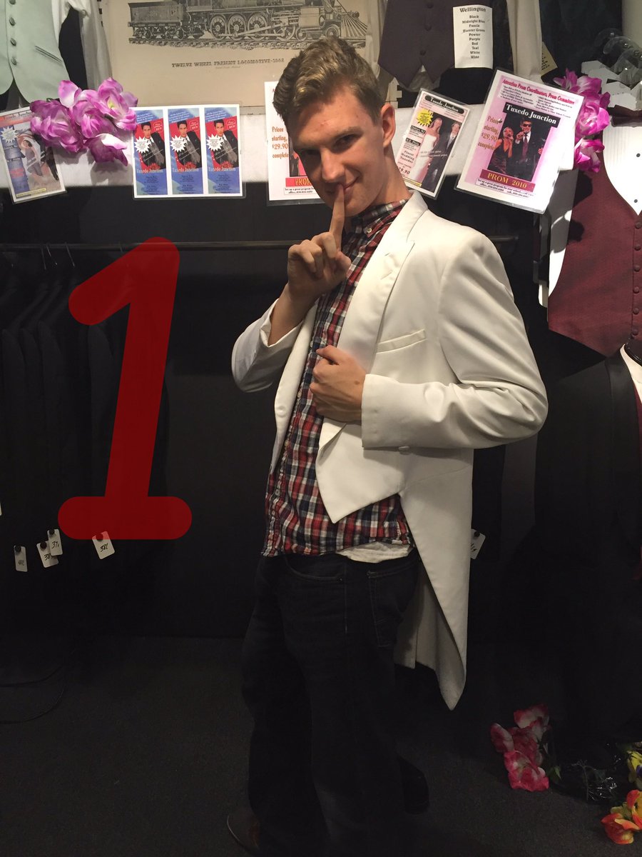 MrEast2016's tweet photo. 1 DAY UNTIL MR. EAST. THIS IS NOT A DRILL. https://t.co/SpQwKqjO1H
