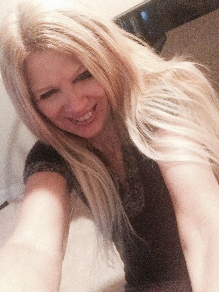 shell44166's tweet image. Happy day ...