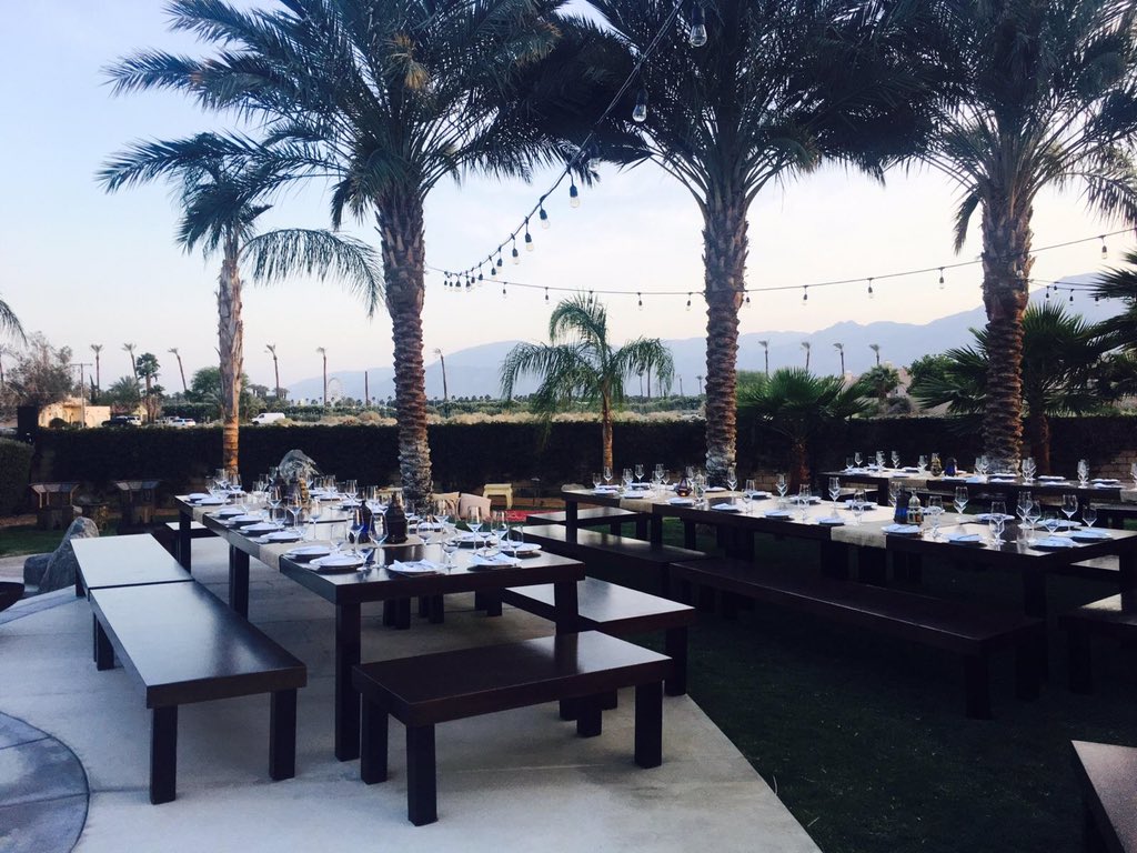eatSTK's tweet photo. Starting #Coachella weekend right with Back of House and #STKOUT https://t.co/UCUwSccSJj