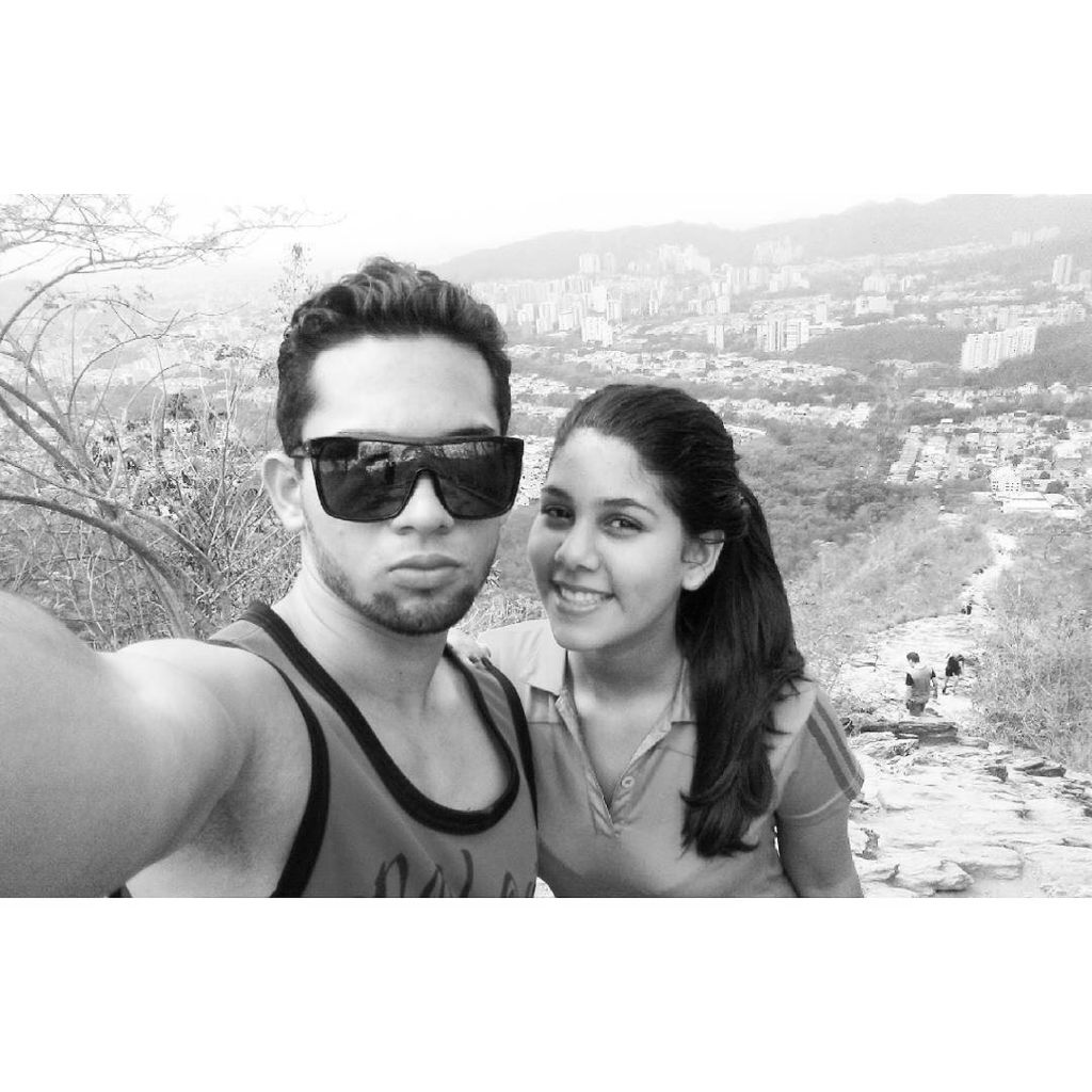 fitnesscurious_'s tweet photo. Instagram pic by: @arevalo217. "Blanco y negro... Para complacer a la que le gusta @yitanyali28 #cardio #ejercitand… https://t.co/tliAICU4hk