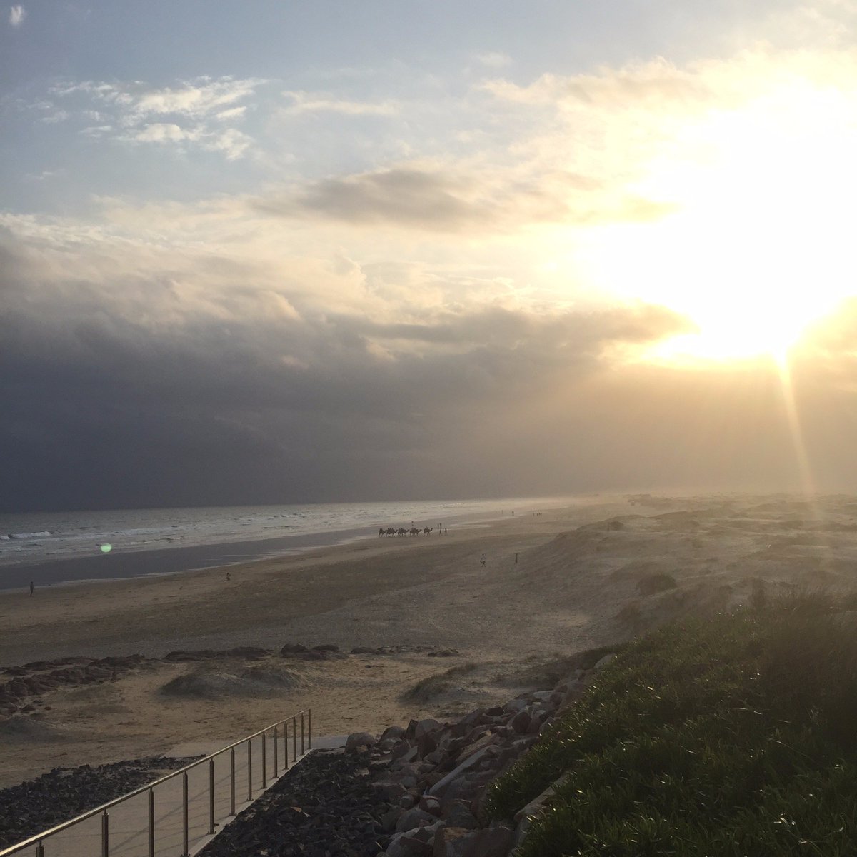 bestview_AU's tweet photo. #thebestviewinAustralia 20 please click 'like' if you like! https://t.co/9AHWNe4xWl