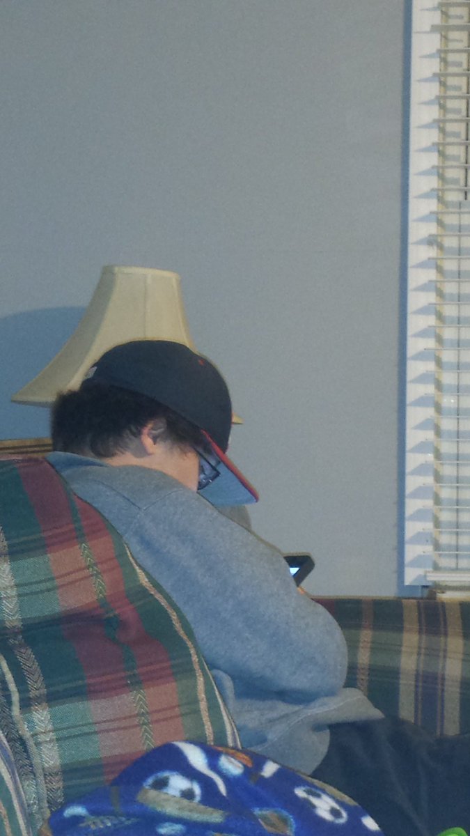 Belcher613's tweet photo. @sidney_harmon super creepin on all yall ladies https://t.co/Mklzj0CFyX