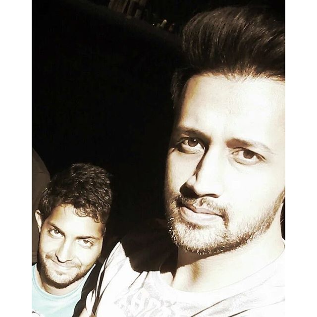 brehan937's tweet photo. #Exclusive #AtifAslam #Fan #Dubai https://t.co/wEeblN9CS8