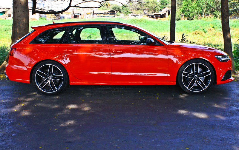 Rideraven's tweet photo. Read our road test of the AudiIN #RS6Avant here - https://t.co/1E0ahDQSBB

#RS6 https://t.co/1Jf8SEB6Do
