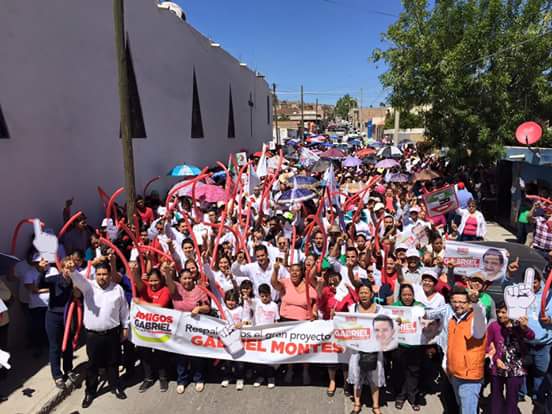 RedJPDurango's tweet photo. Hoy grandes arranques de campaña de @SUGHEYTORRES4D @GabrielMontes1 @JFdezSaracho @manuelherrera1 @EVillegasV https://t.co/sc2W9HID1z