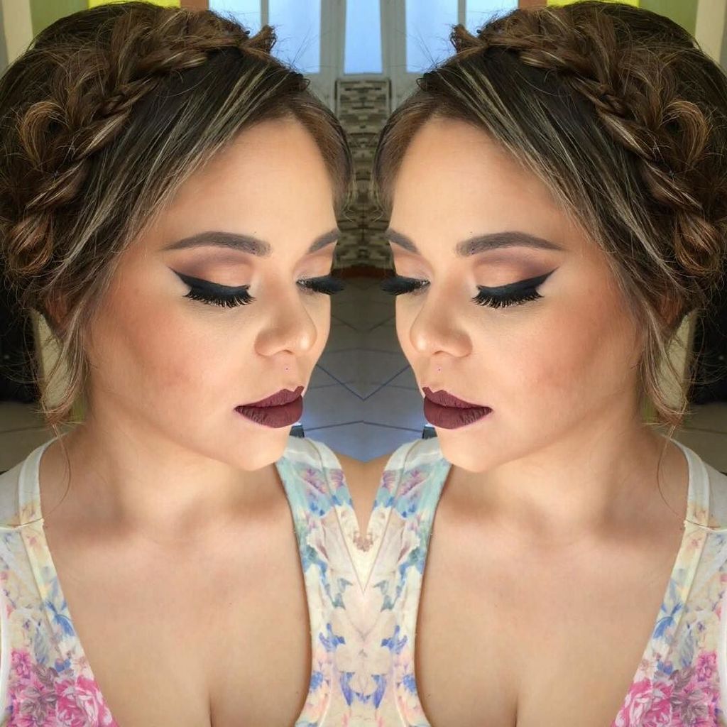 RomnaAacevedo's tweet photo. Makeup by me. #ogmakeup #mua #makeup #makeupbyme #maquillaje #maccosmetics #makeupaddict #makeupartist #MakeupByMa… https://t.co/ca6ousvOkq