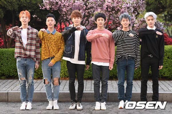 TaeyongPH0701's tweet photo. [NEWS PIC] 160415 NCT U arriving KBS Building for Music Bank #NCT #The7thSense https://t.co/IXh6571osy 
©osen 💋 https://t.co/zNw64qLBLf