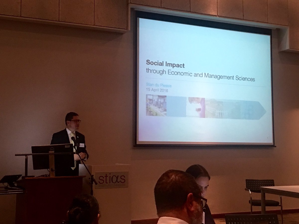 Llewellyn MacMaster tweet media