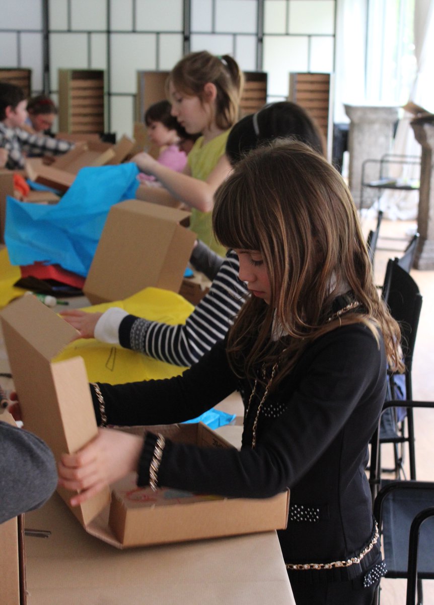 #Fuorisalone2016: Il #laboratorio per #bambini di questo weekend anche su <a href="/vivimilano/">ViviMilano</a> bit.ly/1SAfu5P