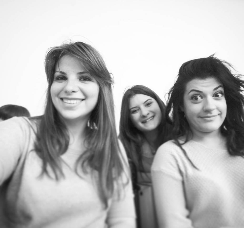 TheCaringTimes_'s tweet photo. #cardiochirurgia #fuoriceilsole #friends #smile #nursingschool #nurse #finallyfriday #istangram  #istagood #instase… https://t.co/MFkfIcNXyh