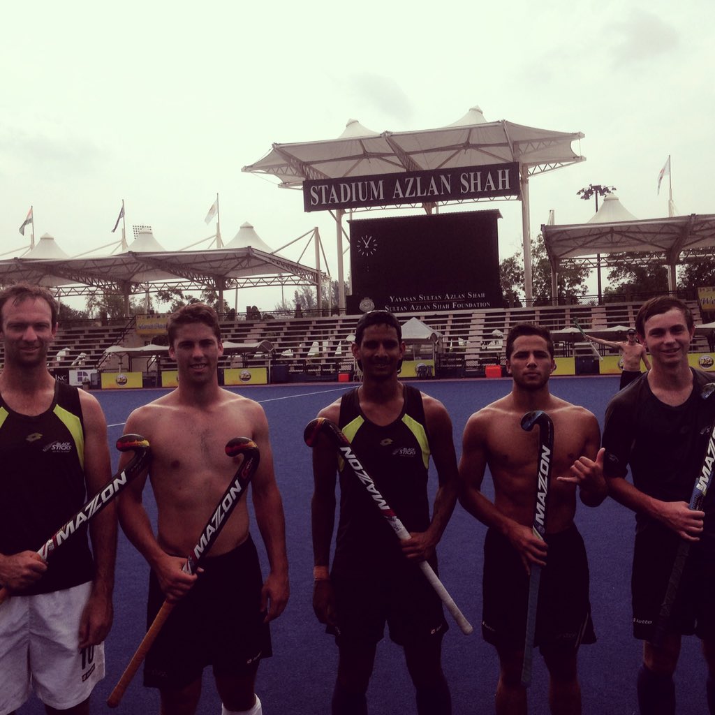 nickwilson32's tweet photo. The @GoHockeyNZ lads ready for the last match ahead  @scratchy_10 @ArunPanchia24 @george11muir @BlackSticks https://t.co/WgwdX1nhJQ