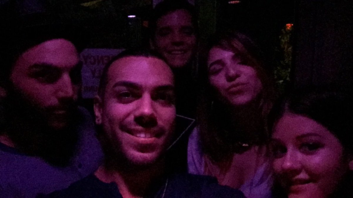 EDCardenas92's tweet photo. Fun times at treehouse for #Rhadoo https://t.co/1Z5rCk7LWO