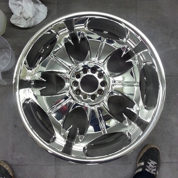 Amazing chrome Rims #RIMS2016 #chrome