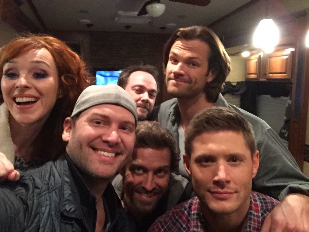 [Obrazek: CgEPfZNUYAAH_hV.jpg:large]