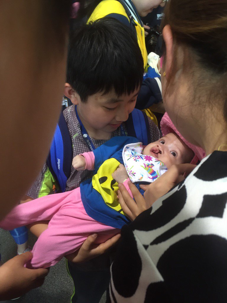 DrJonHill's tweet photo. #learnisb. Yeah!   Smile Week is launched!  Making a difference for these babies as a community! https://t.co/rVUpSmZyw7