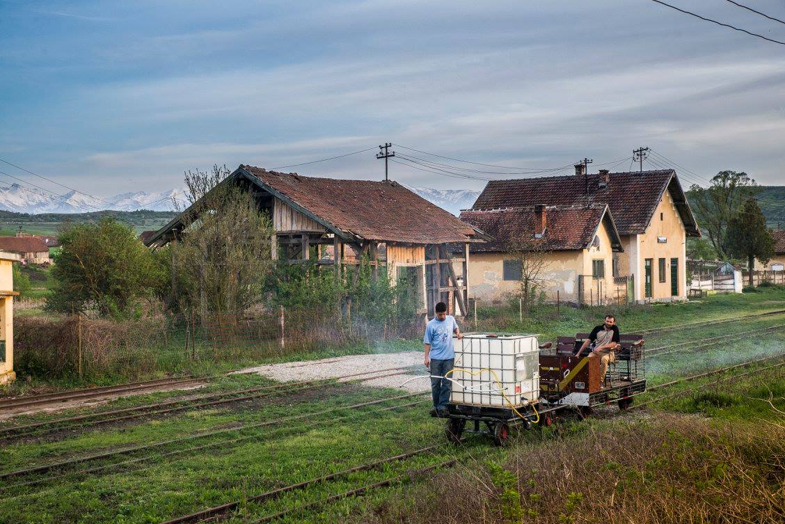Mocanitaru's tweet photo. Taking advantage of a rainless day to spray herbicide on the sidings at Cornățel station on the Sibiu-Agnita railway https://t.co/rvT137aEf1