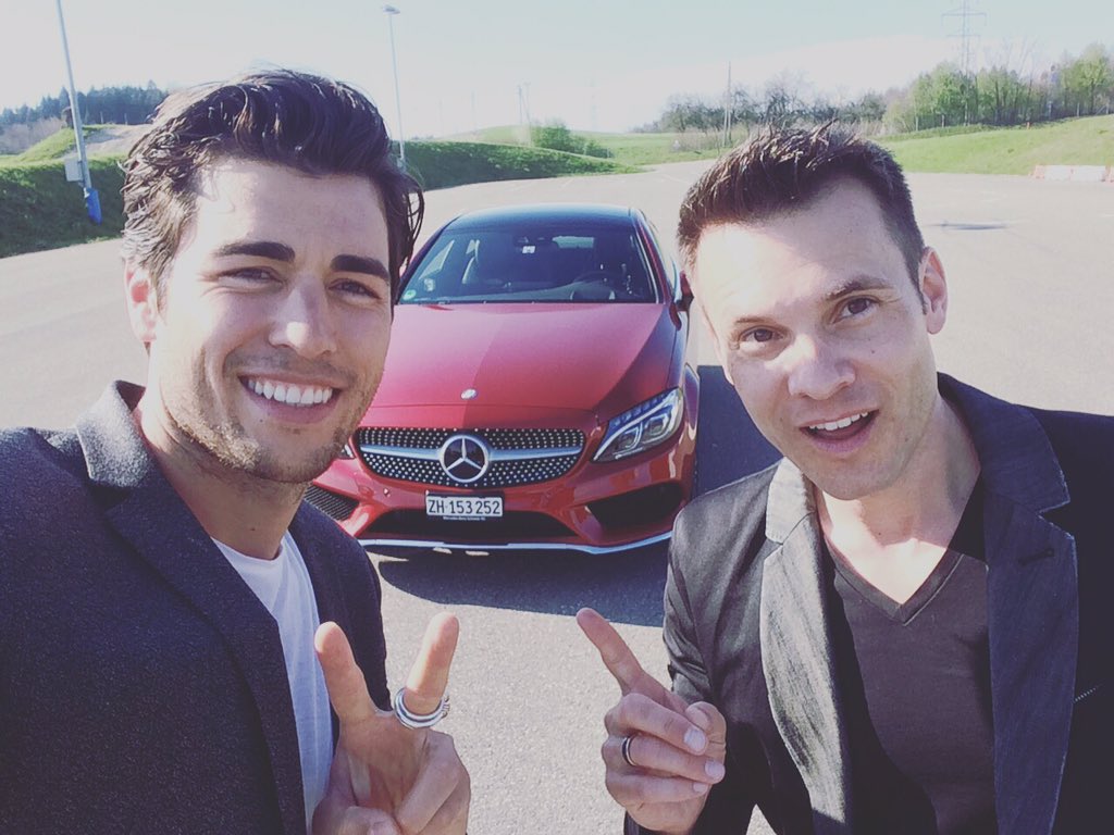 rafaelbeutl's tweet photo. yesterday's set with @energy_ch @MercedesBenz @PatrickHaessig https://t.co/80nhLxGcZu