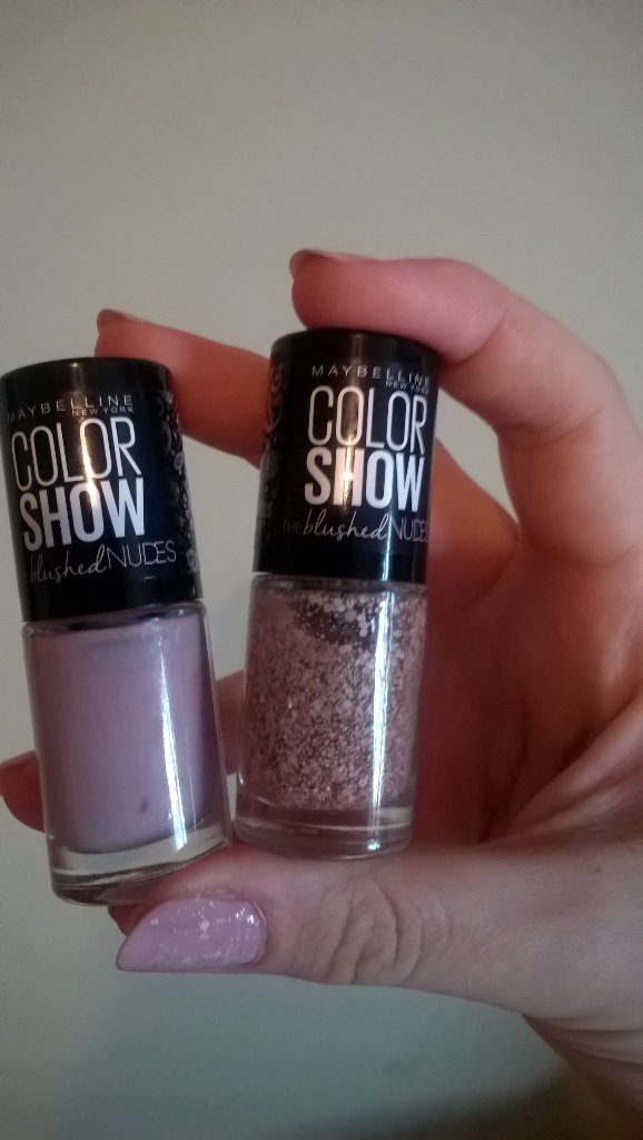Rachel_Graffers's tweet photo. I'm not usually one to tweet about beauty but @maybellineNYUK #colourshow blushed nudes are gorgeous! https://t.co/XH9ZGb6I13