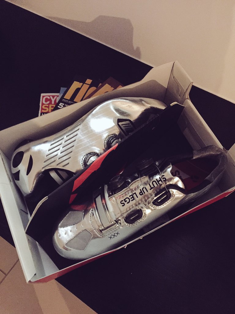 I love new shoe day @TFMRides <a href="/Bontrager/">Bontrager</a>  <a href="/TrekBikesAust/">Trek Bikes Aust</a> #shutuplegs