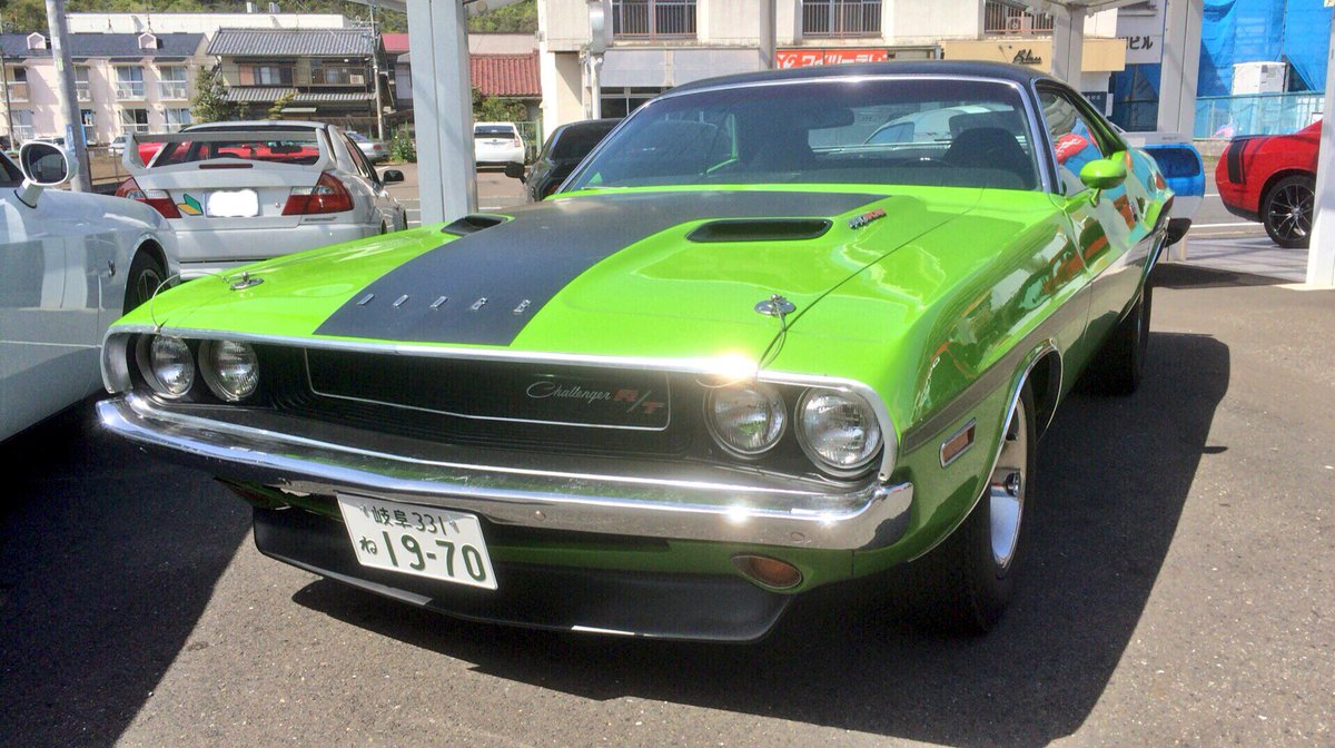 grc0044's tweet photo. LUXZ（ラグジ）行って来た！！
チャレンジャーやっぱりかっこいい、ほしい😆 https://t.co/6VaTc506QU