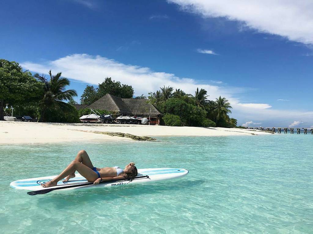 Happy Friday! 💙 Repost from @janekorsar -  All colors of blue 💙 #latergram #maldives #lovemaldives #island #maldive…