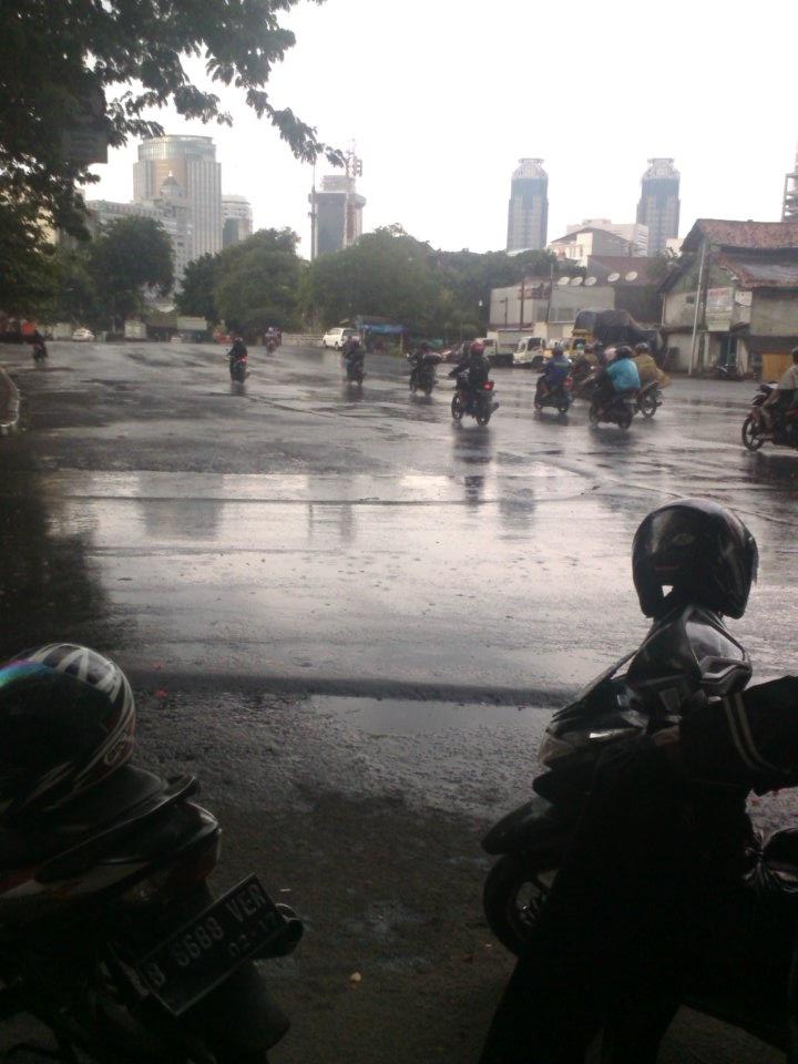 PrasDim7x tweet picture
