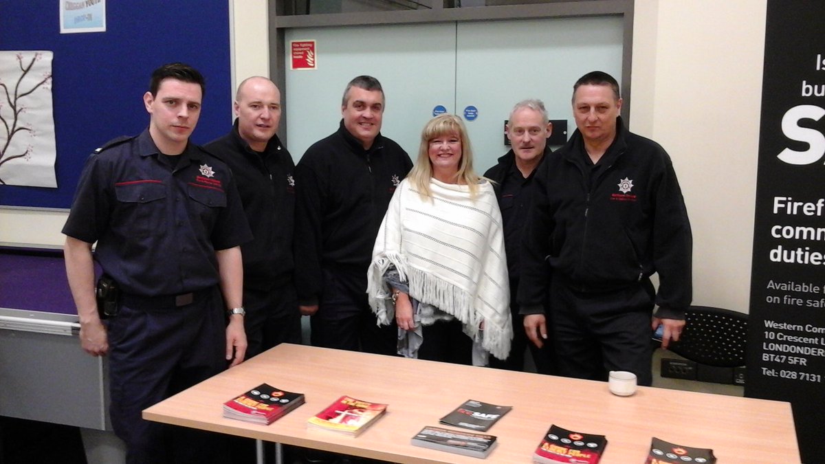 CornBeefTin's tweet photo. Northern Ireland Fire and Rescue Service at out event yesterday in CNP. https://t.co/Ul21NrkkFQ