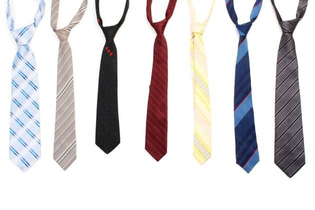 bianco_camicia's tweet image. Bella stagione = tempo di #cerimonie. Suggerimenti per l&apos;uso della #cravatta fb.me/4FoKh5Dk6