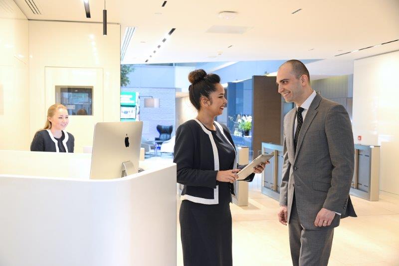 entreeVacherin's tweet image. Who says that receptionists should only be seen from behind a desk? #mobilereception #innovation @entreeVacherin