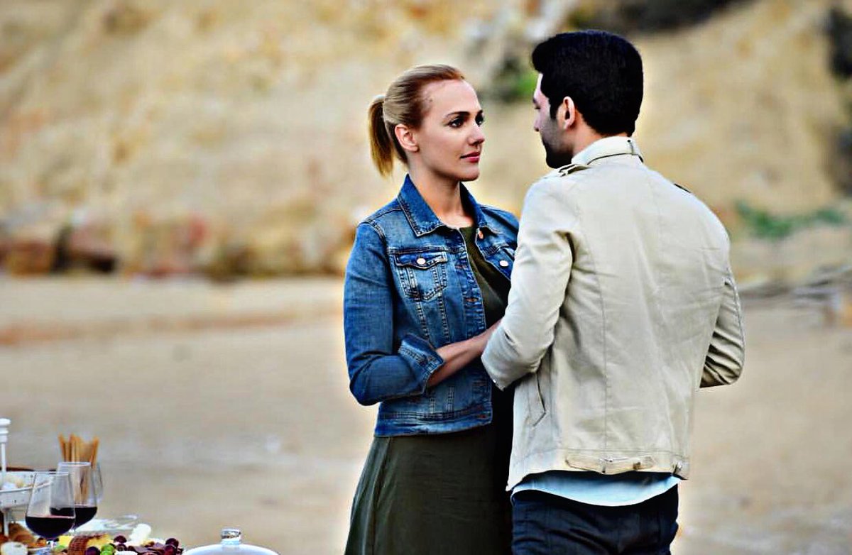 Королева ночи селин. Королева ночи содержание. Сериал королева ночи мурат. Королева ночи сериал турция. Турецкий сериал с мерьем узерли королева ночи.