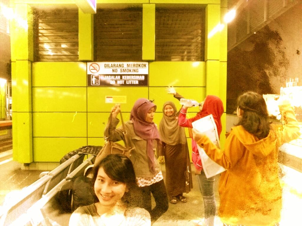 Kalian,P'jalanan Panjang Dlm Gerbong Hari"ku,Kereta Sumber Smangat&amp;Bahagiaku #KAIPRSU2016 #AyoNaikKeretaApi <a href="/KAI121/">Kereta Api Indonesia</a>