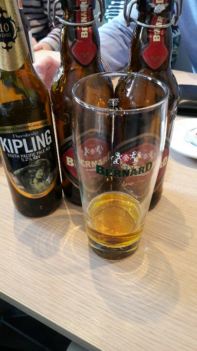 forsberg91's tweet photo. @viklnn_1 Afterwork? https://t.co/RNTwfPUBK2