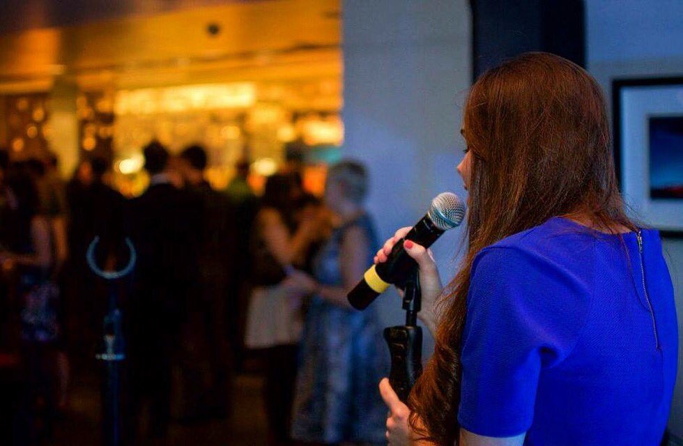 Dualitymusic_uk's tweet photo. It's Friday! That means it's almost the weekend &amp; we have a gig tomorrow! @ClubLangley #BeckBromFL #sing #party https://t.co/ALjWM2VUPW