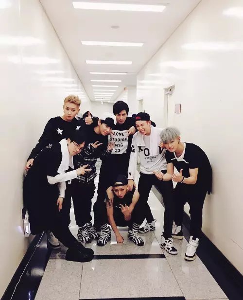 BlockBFanBE's tweet image. Block b😍😍😍