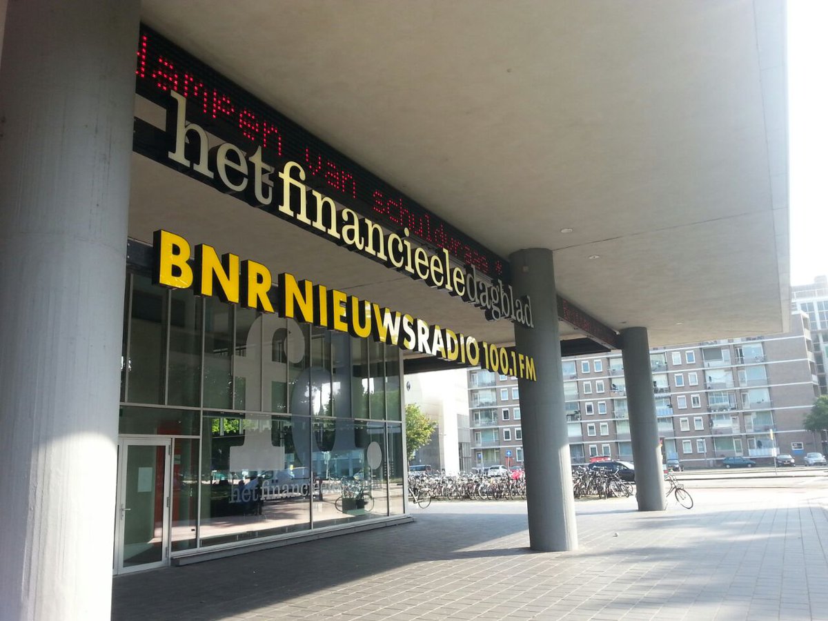 NielsPalmers's tweet photo. Gisteren was de Young Business Award live bij @BNR! Luister via de link het interview terug.
https://t.co/OIUQJQVQgC https://t.co/2xDNwVfPRV