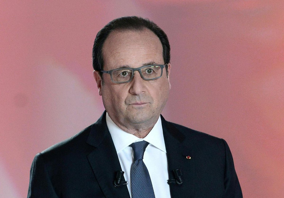Le_Figaro's tweet photo. #DialoguesCitoyens : Moi président, je suis content de moi... https://t.co/4fosVYZ5EO https://t.co/vTVmnx3HcR