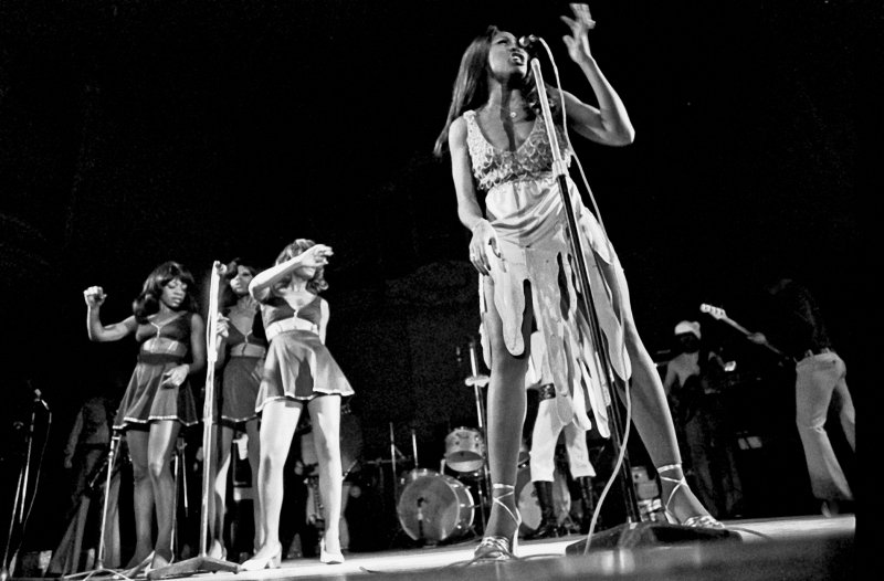 ZGrados's tweet photo. Mamá, quiero formar una banda de mujeres https://t.co/nNEThJyRfo #música #mujer https://t.co/cDalVWLrjO