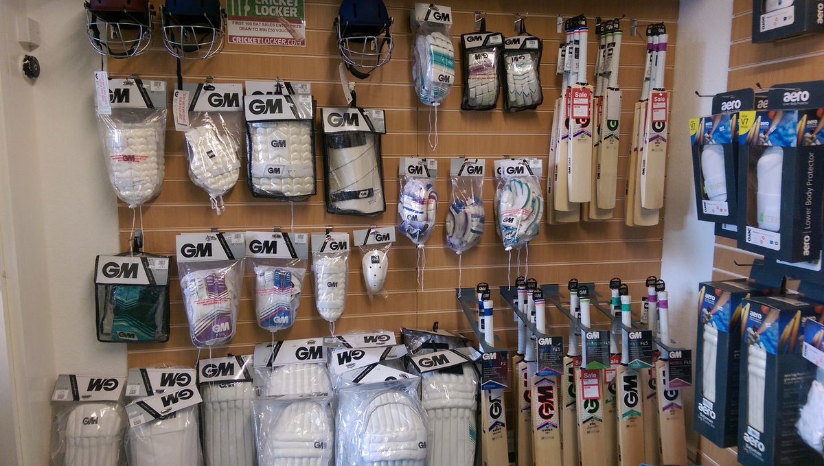 DEAL OF THE WEEK.......
Gunn and Moore 25% off all GM items. This week only. 
We're open today 10-5 and Saturday 9-4