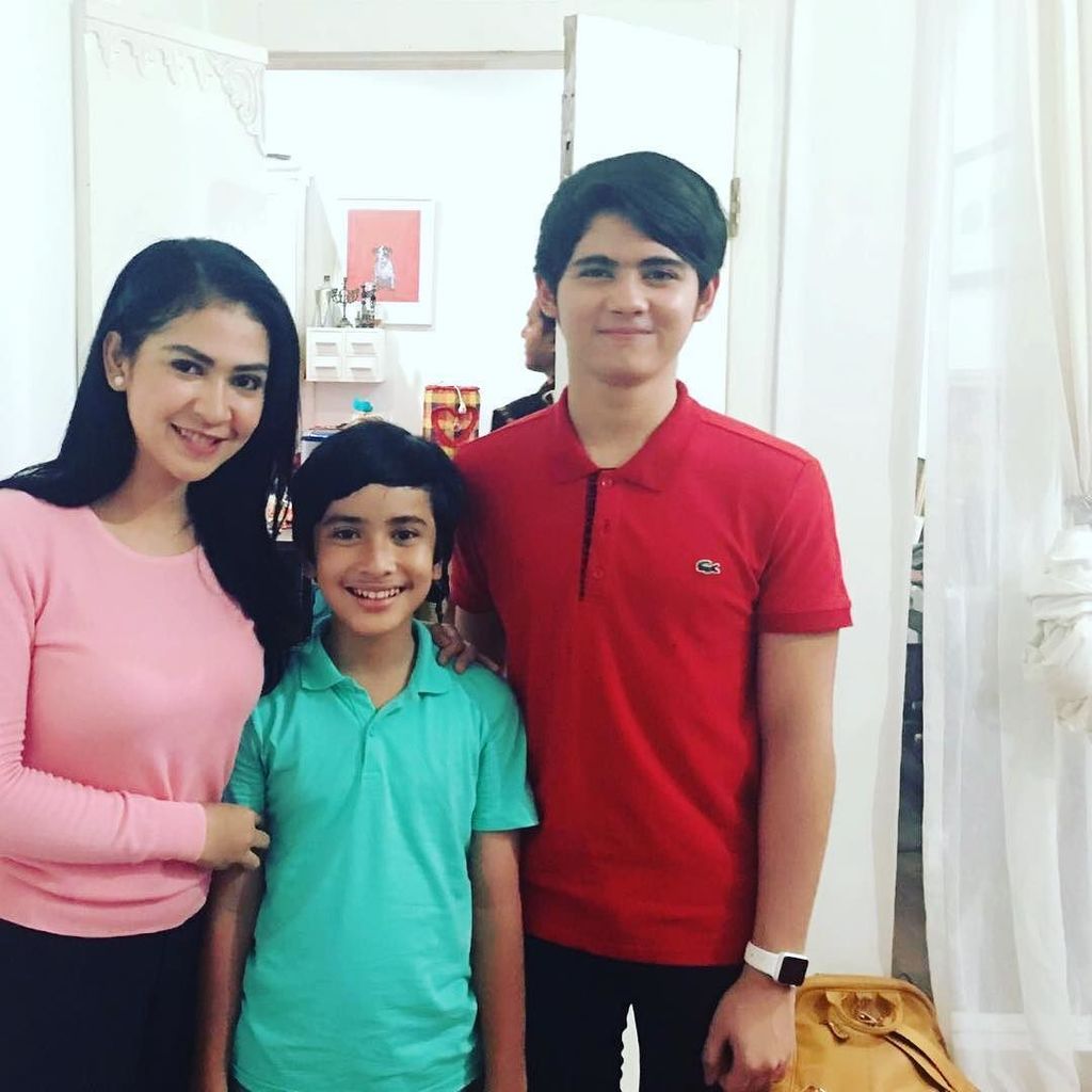 Keluarga pepsodent 😊 #keluargapepsodent #aliando #talent #maetalent #pepsodent #senyumpeps… ift.tt/1SeC2fk