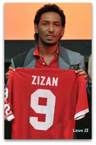 zrizan_'s tweet photo. Happy birthday abg! @zizanrajalawak 😘😍😜😎 https://t.co/6IhC6kEcUq