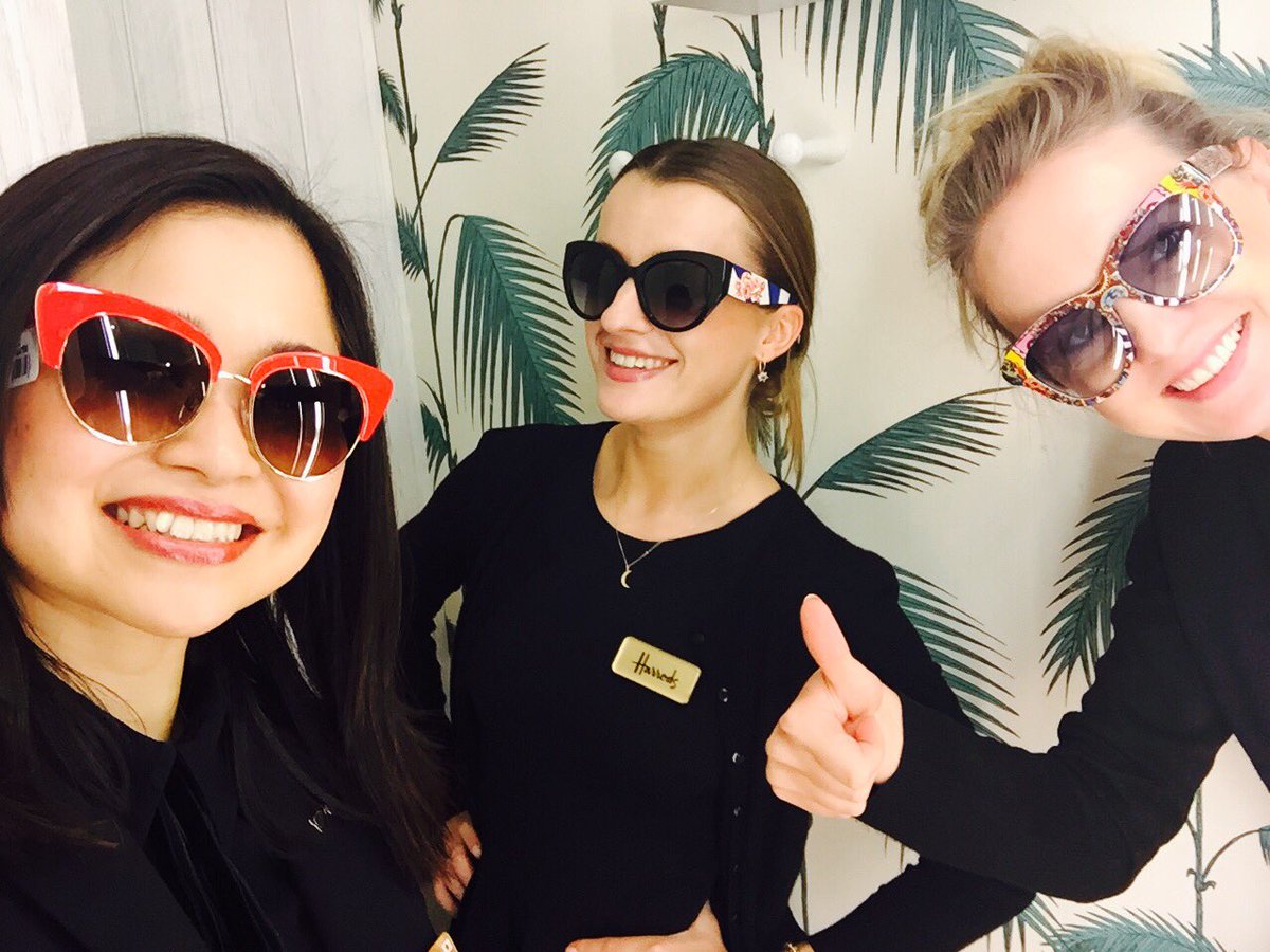 Amazing new D&amp;G! Swim is in love with new collection @SGHJDunaway <a href="/RichardPeckUK/">Richard Peck</a>