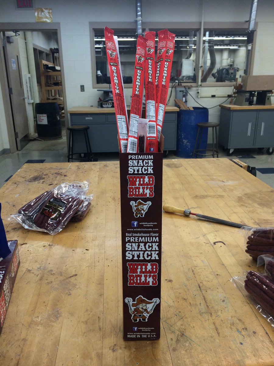 PM_Salesmen's tweet photo. New bigger Wild Bill's Spicy Beef Sticks! Available now! https://t.co/zwNibX3gzw