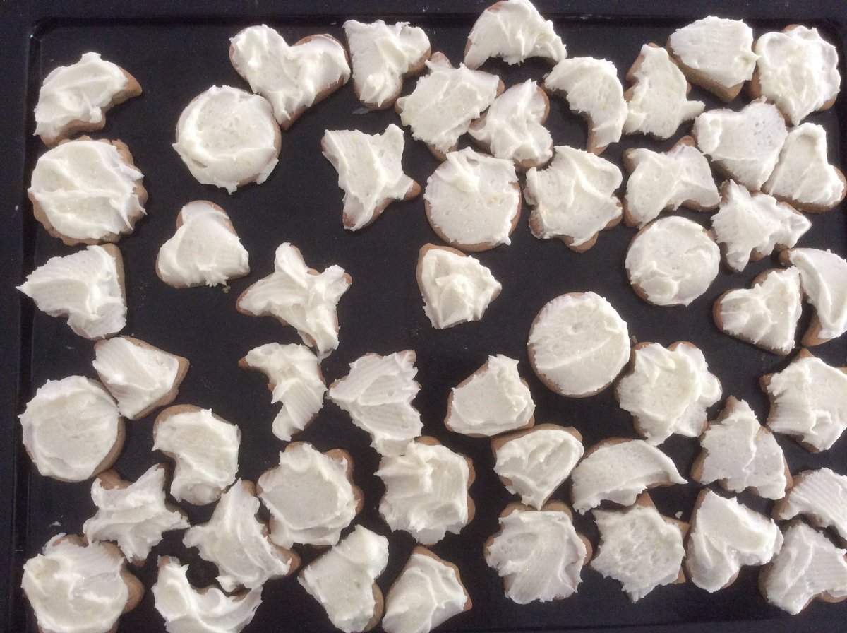 naturebunny007's tweet photo. Homemade biscuits for the @SAARPZA AGM, don't tell #BakeSA https://t.co/oMOJ1r7q9V