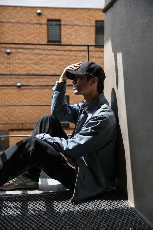 スナップ モデルの森田健さんを渋谷で撮影 アウターはリーバイス リングはコディサンダーソン Fashionsnap Com Scoopnest