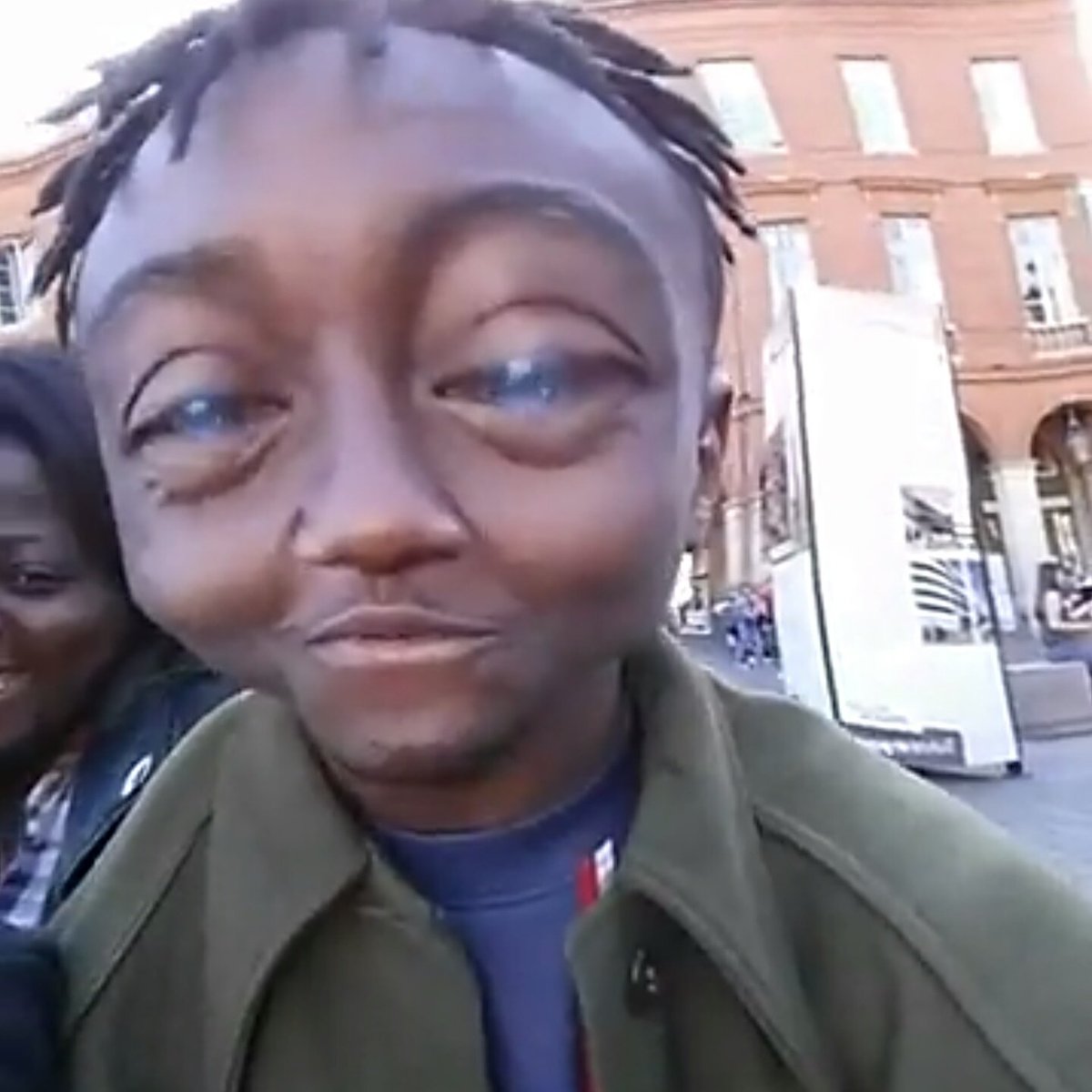 Maarvinho's tweet image. Qui dit mieux