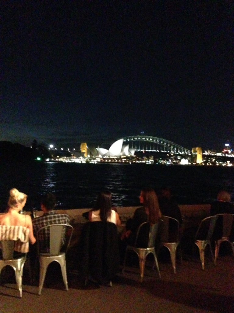 louise_nicholso's tweet image. Perfect Sydney night for #Turandot #OperaAustralia #HandaOpera