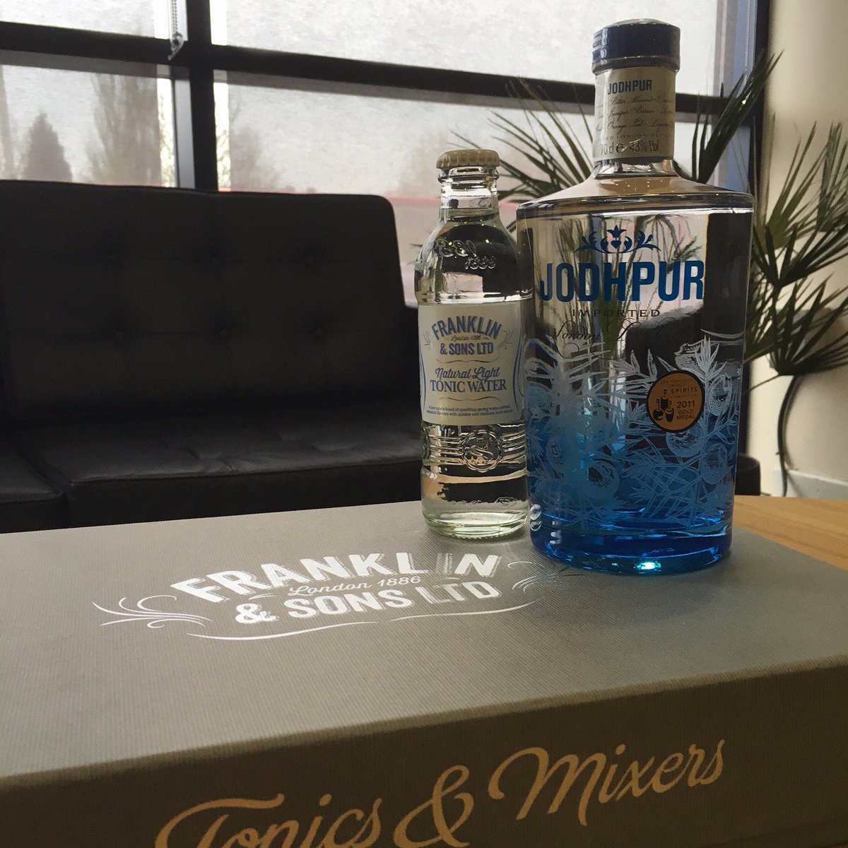 TopSpirits's tweet photo. Great meeting with @FranklinandSons ! https://t.co/jTZ93cccfo