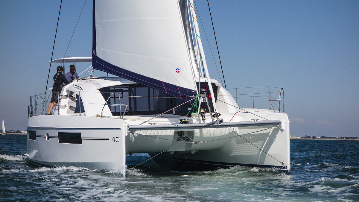 SPCmarinetalks's tweet image. The benefits to chartering a catamaran.....goo.gl/ibLeBU #yachtcharter #catamarancharter