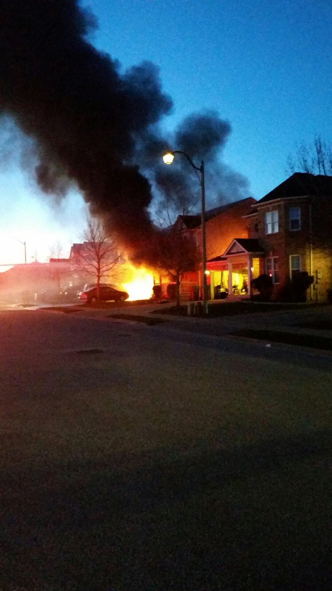 32Triggs's tweet image. Last night arrival conditions. #masterstream

Photo Unknown 
P210 "A"