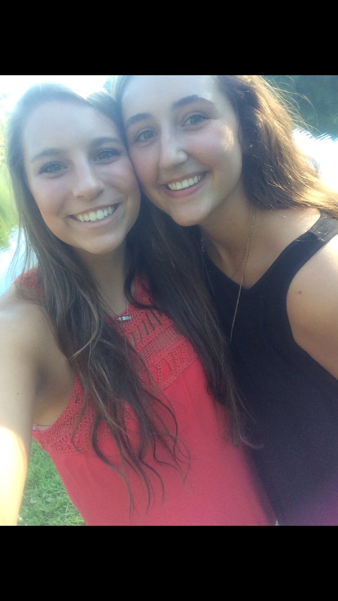 haleyglyn12's tweet photo. HAPPY BIRTHDAY BESTIE❤️ https://t.co/yfFirFkez8